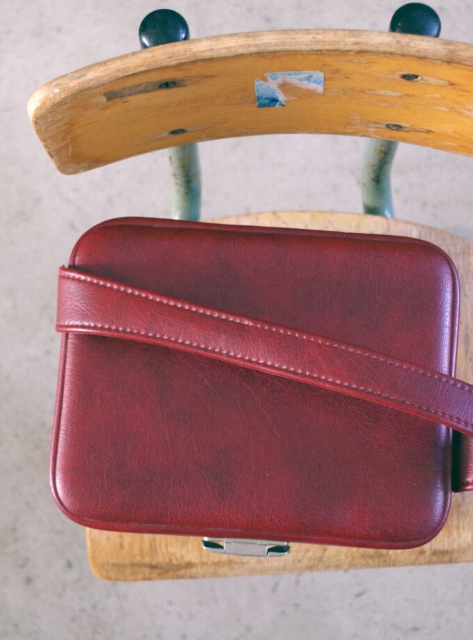 Vintage Bordeaux Beautycase