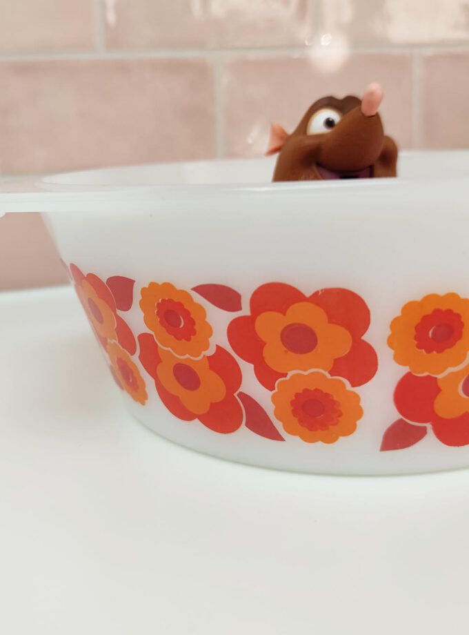 Arcopal Lotus Dish Medium ( zonder deksel )