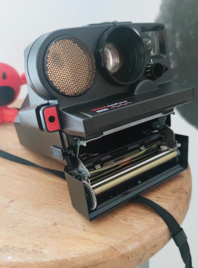 Polaroid Land Camera SonarAutoFocus 5000