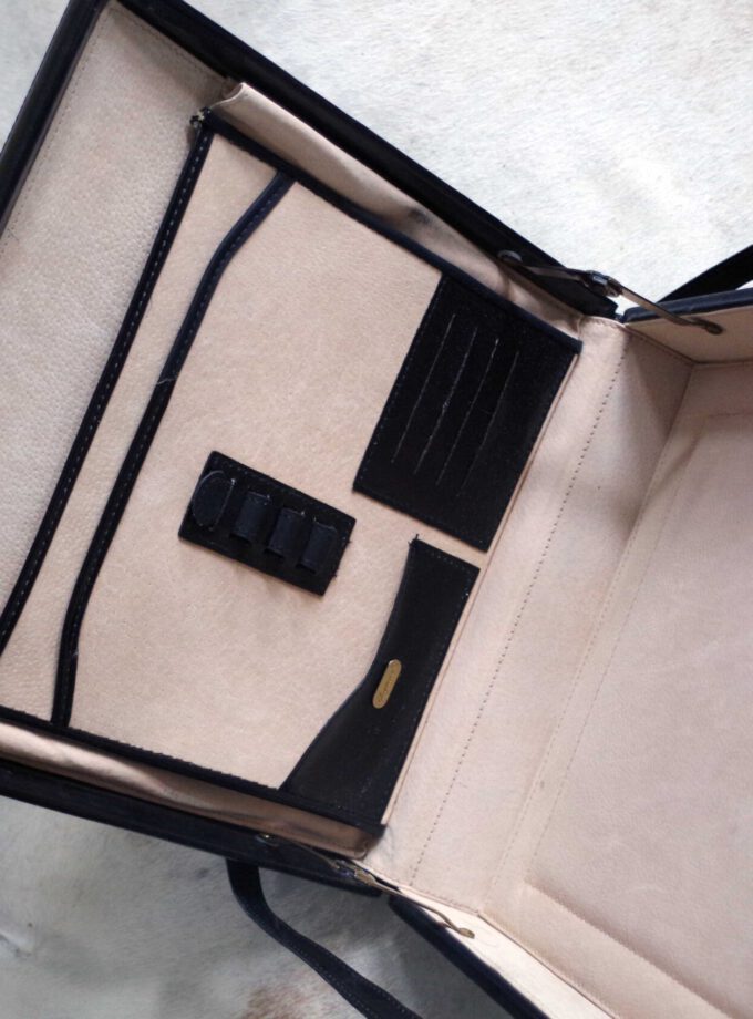 Black Briefcase Mrs.Claymore