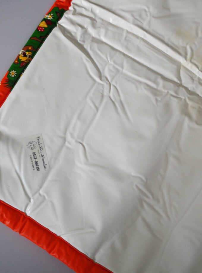 Box Blanket Disney Orange