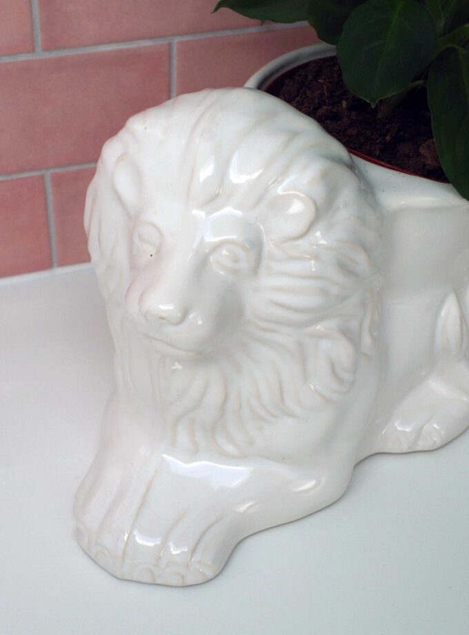 Vintage Lion Zion Planter