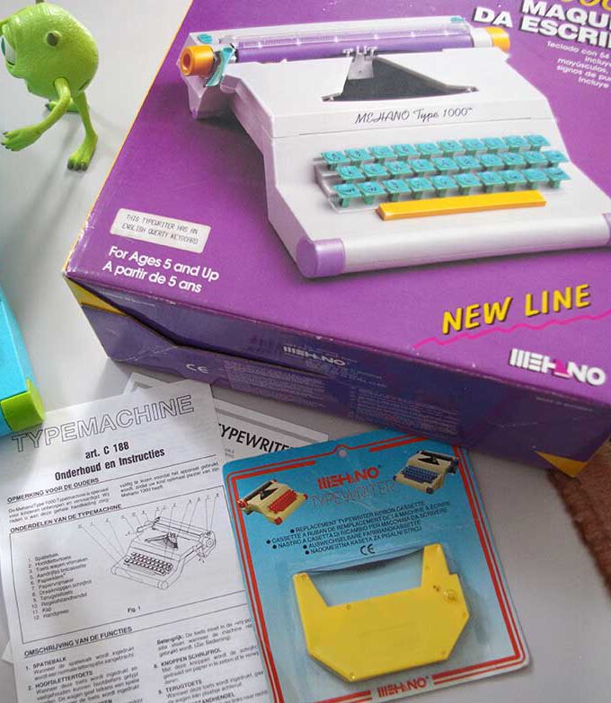KIDS Mehano Typewriter