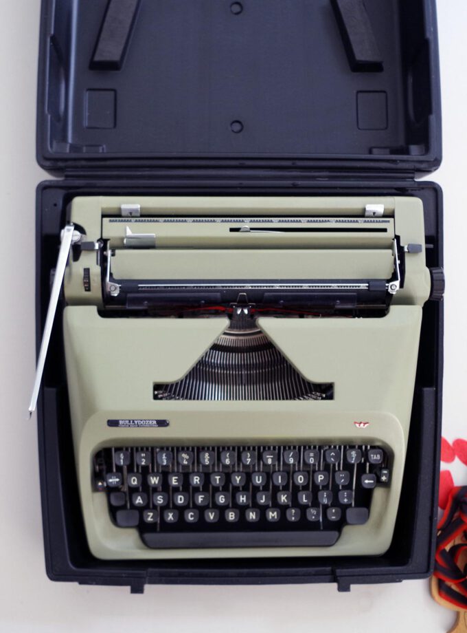 Vintage Typewriter Custom Made Scheidegger International 2000 Army Green