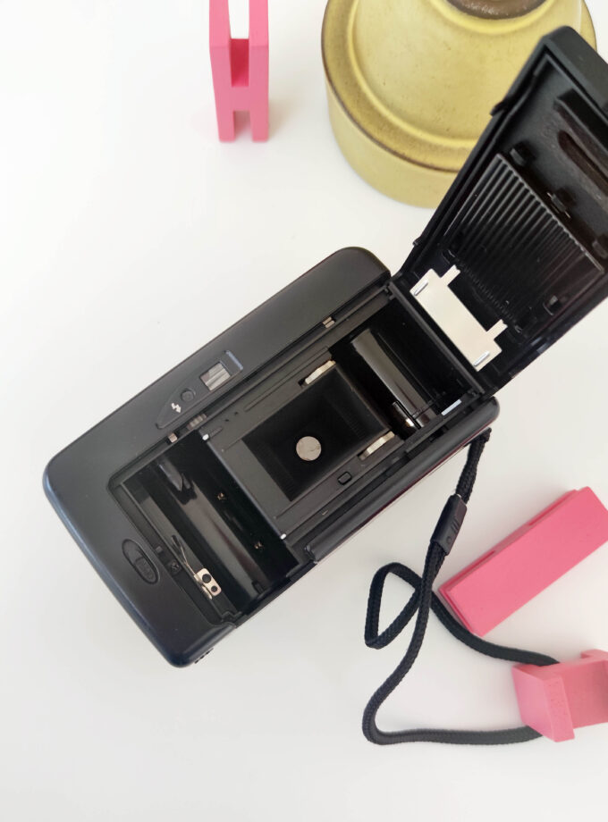 Vintage Camera Activ E-AF30