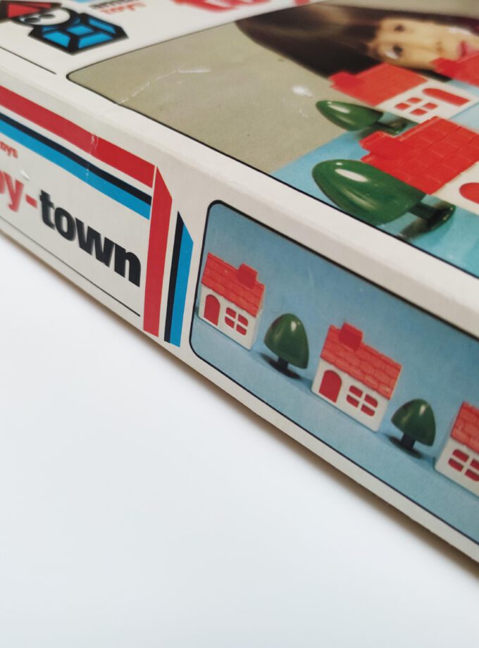 Toy Town Vintage Ambi Toys