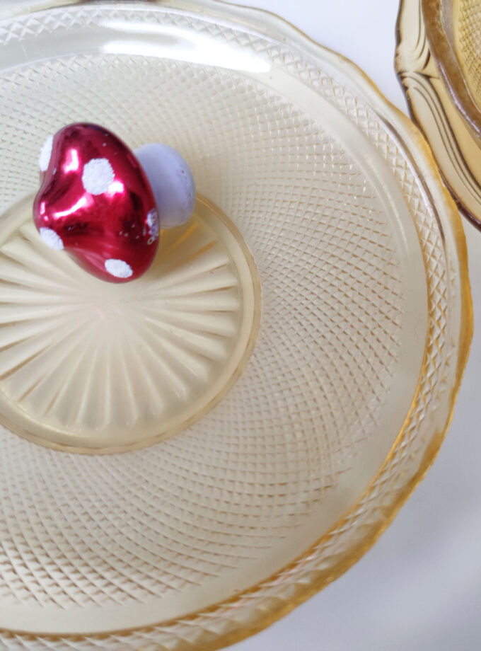 Vintage Round Amber Pastry Plate