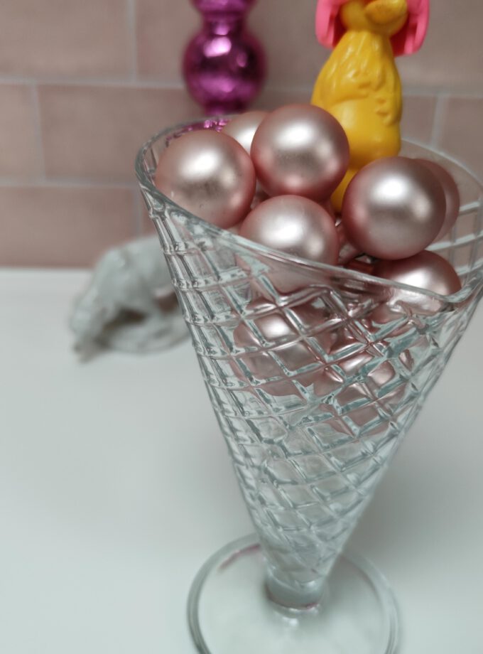 Ice Sorbet Cups Waffle