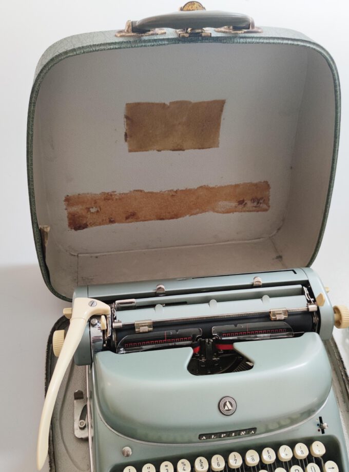 Vintage Alpina Typewriter Metallic BlueGreen