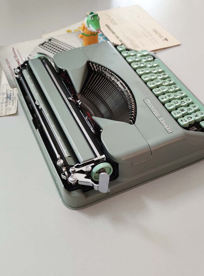Vintage Hermes Baby Mint Typewriter