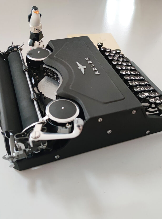 Vintage Old Black Adler Favorite 2 Typewriter