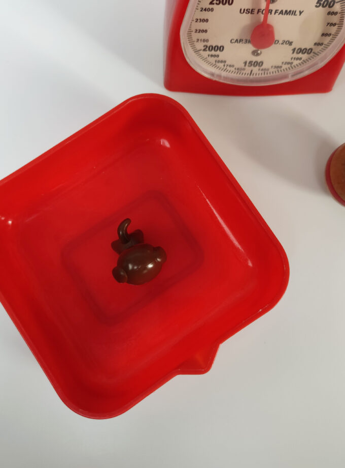 Vintage Red Kitchen Scale