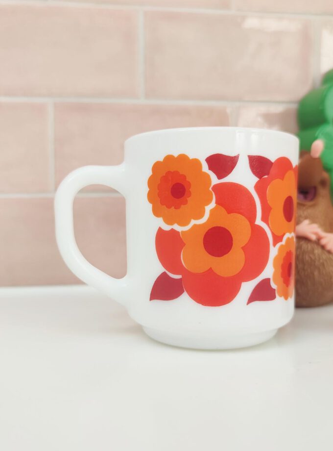 Cup Red Arcopal Lotus