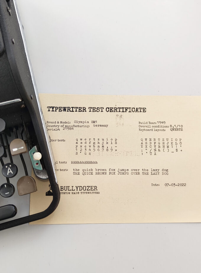 Olympia SM1 Old Black Vintage Typewriter