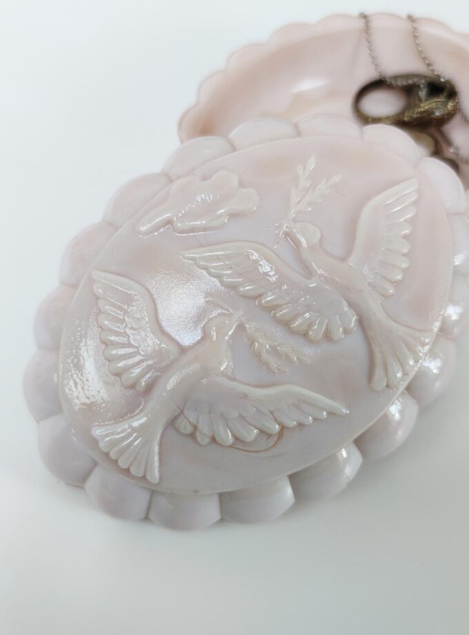 Curt Schlevogt Love Pigeons Pink Dish