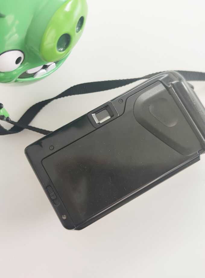 Plastic Fantastic Black Minolta FS-EII 35MM Camera