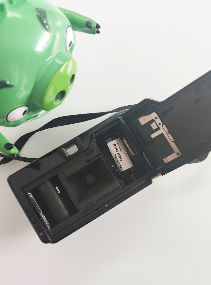 Plastic Fantastic Black Minolta FS-EII 35MM Camera