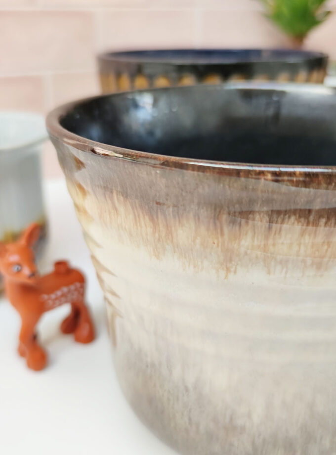 Vintage Retro Crème Brulee Flower Pot