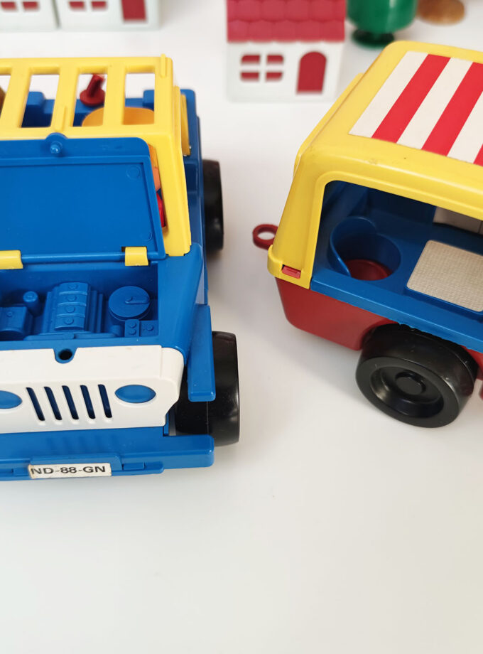 Vintage Jean Hoefler Set Truck And Caravan