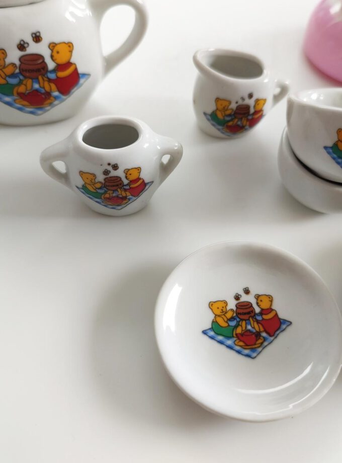 Vintage Kids Tea Set Bear Picknick