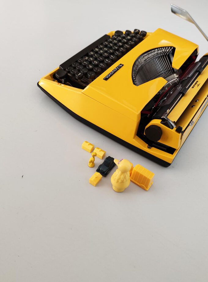 Vintage Tippa Adler Typewriter Yellow Cubic