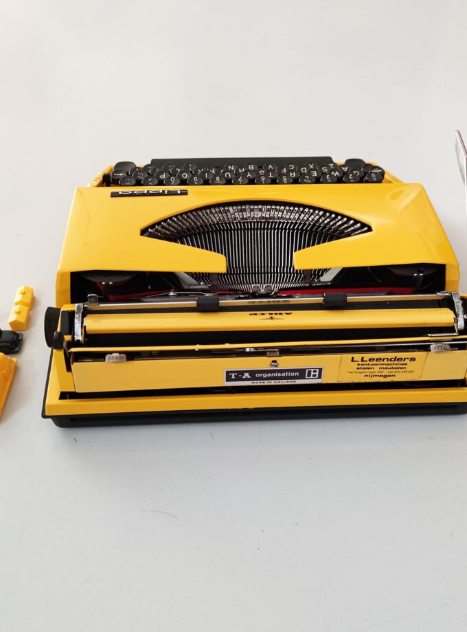 Vintage Tippa Adler Typewriter Yellow Cubic