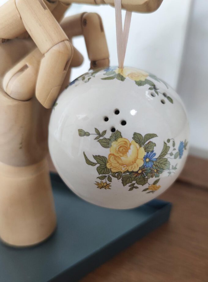Yellow Flowers Ball Potpourri