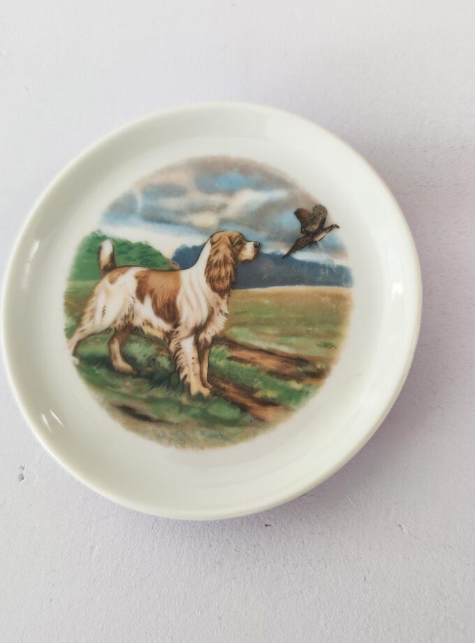 Mini Wall Plate Dog II