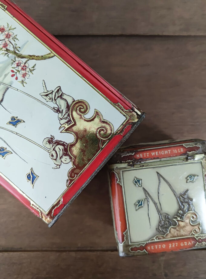 Vintage Niemeijer's Tins
