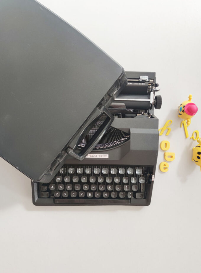 Vintage Black Torpedo 10/30 Typewriter