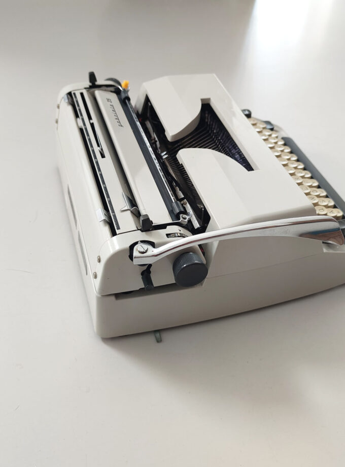 Vintage Adler Typewriter Gabriele 25