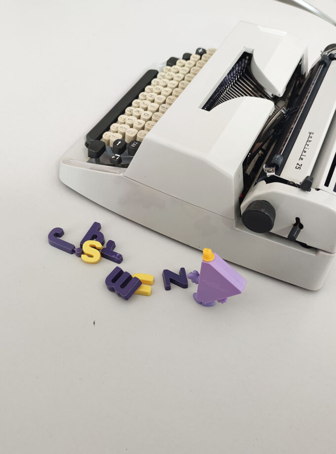 Vintage Adler Typewriter Gabriele 25