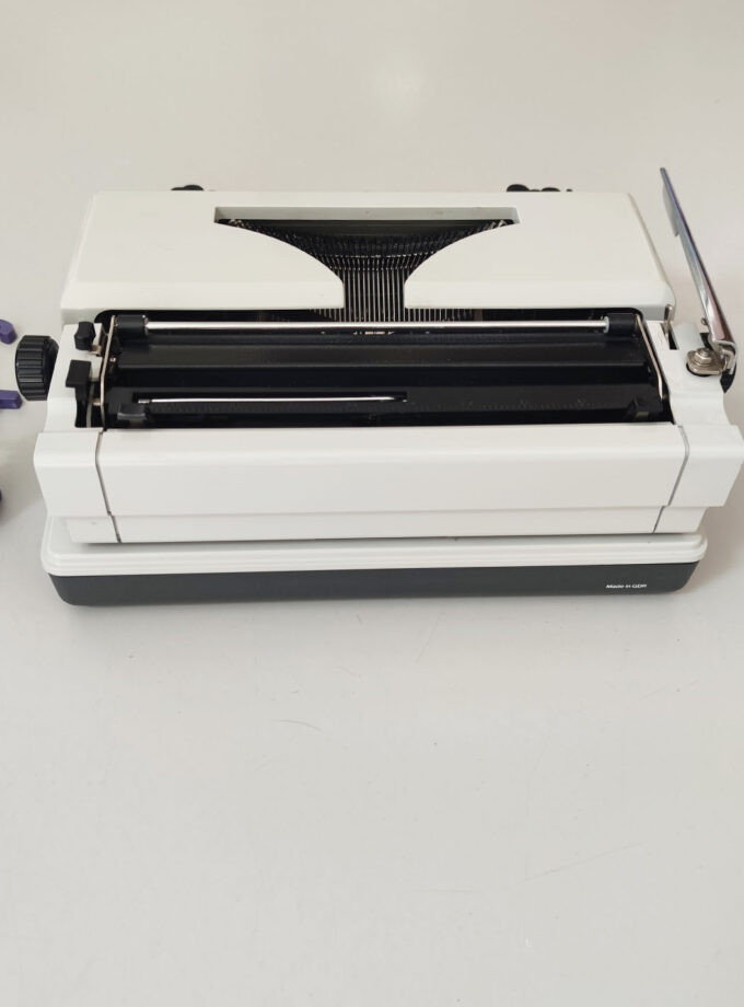 Vintage Olympia Typewriter Regina