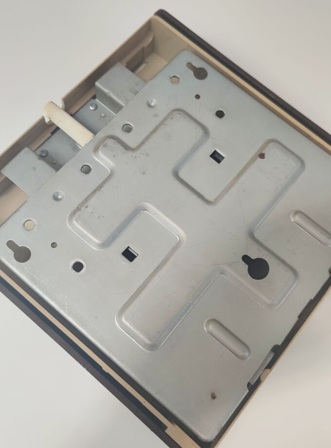 Brown Vintage HANSON Kitchen Scale