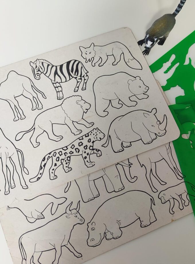 Wild Animals Stencil Set