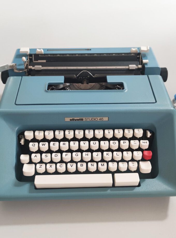 Vintage Olivetti Studio 46 Blue