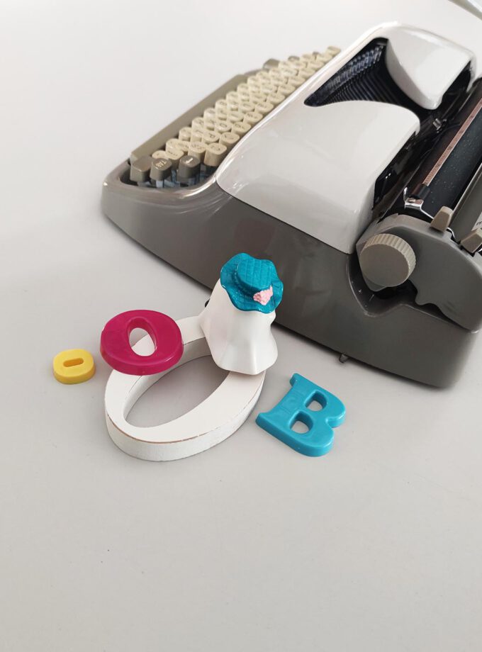 Vintage Adler Junior-E Twotone Typewriter