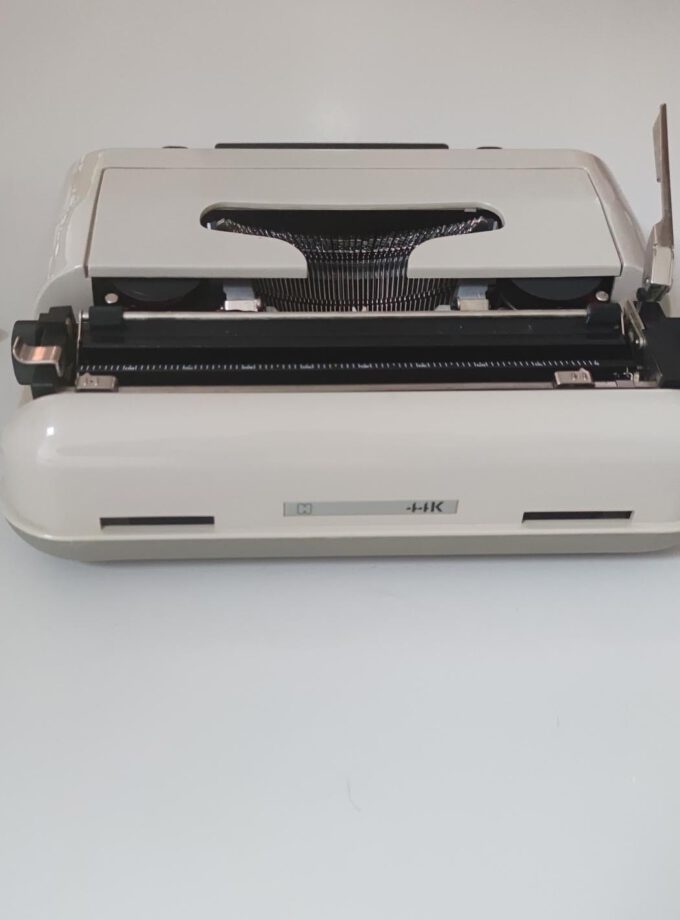 Vintage Typewriter Hema 44K (Olivetti)