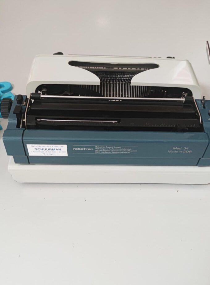 Vintage Erika Light Grey / Blue Typewriter