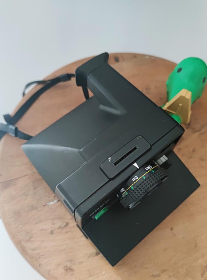 Polaroid Land Camera 2000 Green Button