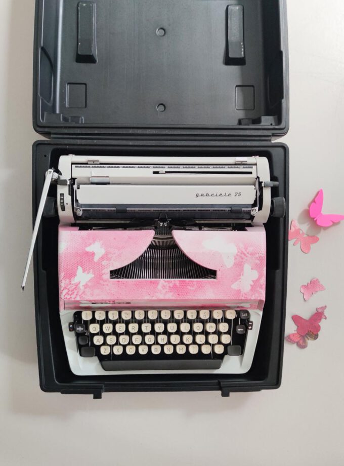 Vintage Typewriter Custom Made Triumph Gabriele 25 Lonneke Butterflies