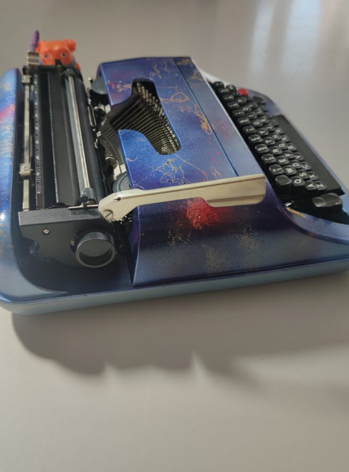 Vintage Typewriter Custom Made Hema 44K