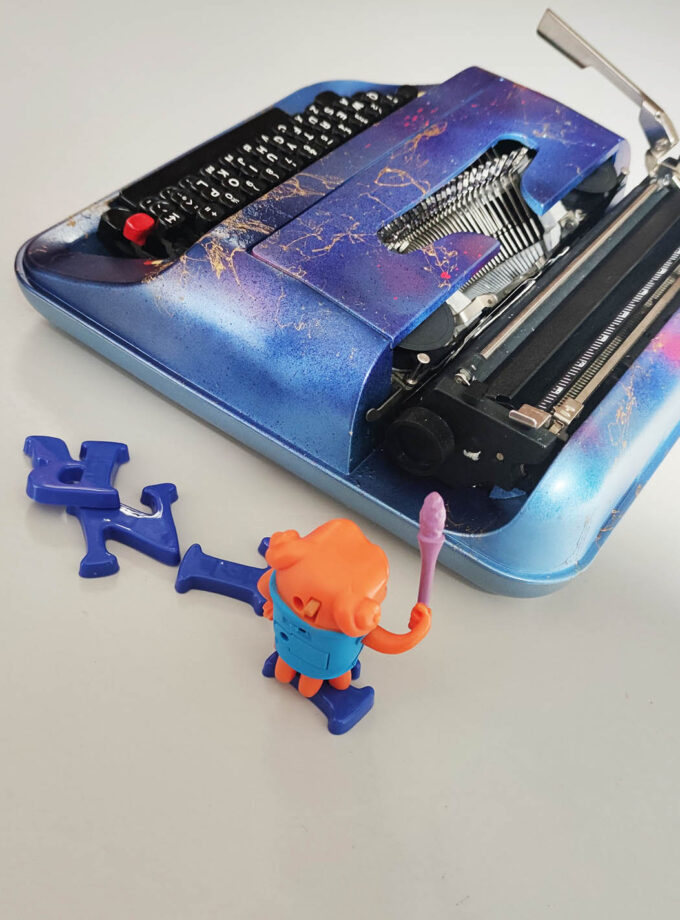 Vintage Typewriter Custom Made Hema 44K