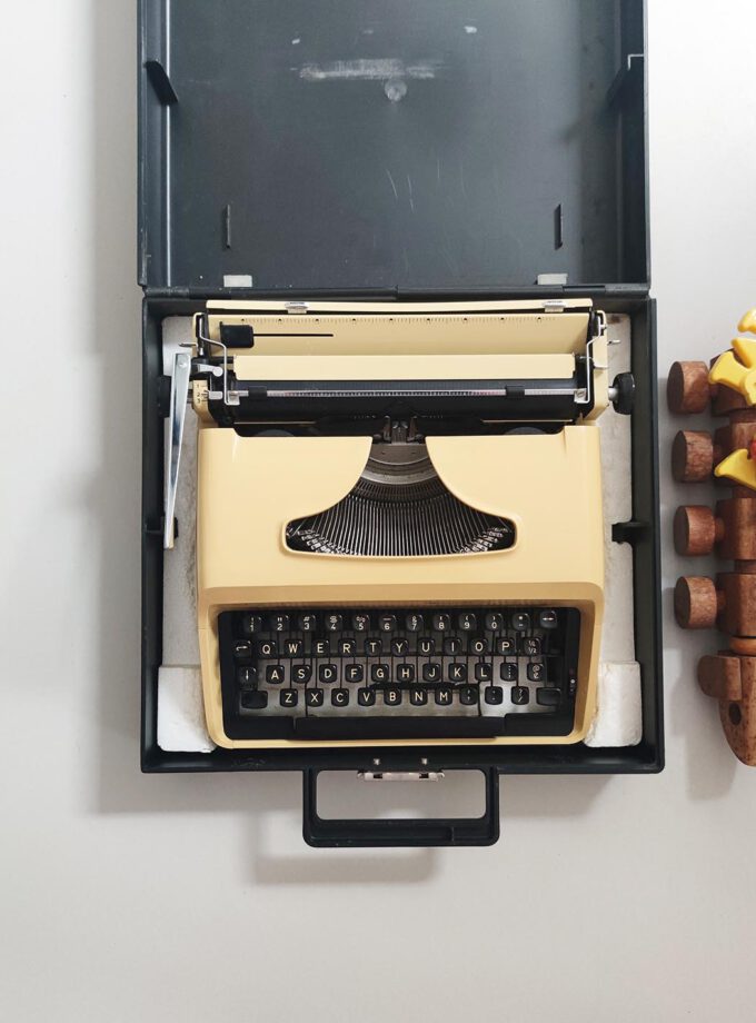 Vintage Sperry Ten Forty Remington Pastel Yellow Typewriter