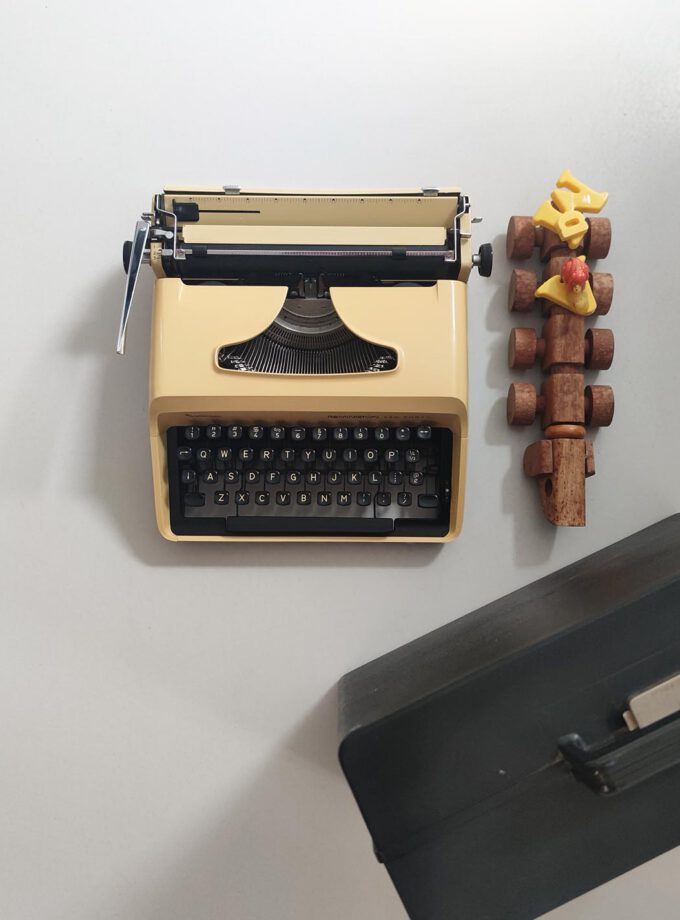 Vintage Sperry Ten Forty Remington Pastel Yellow Typewriter