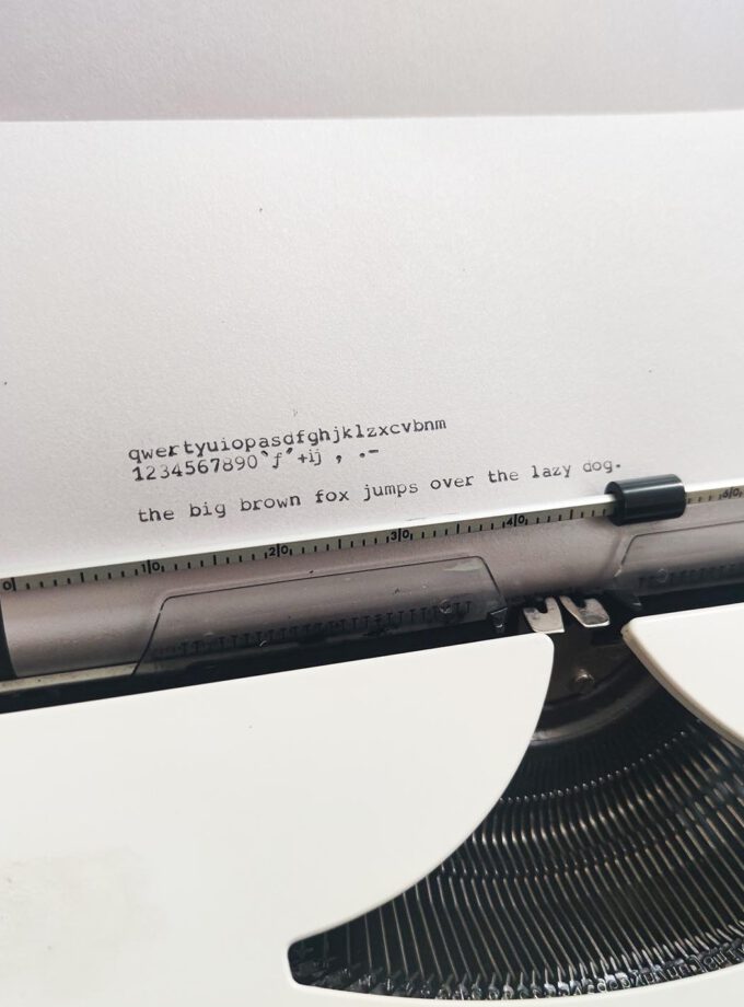 Electric Typewriter Scheidegger Eurostar Electric TM 2000