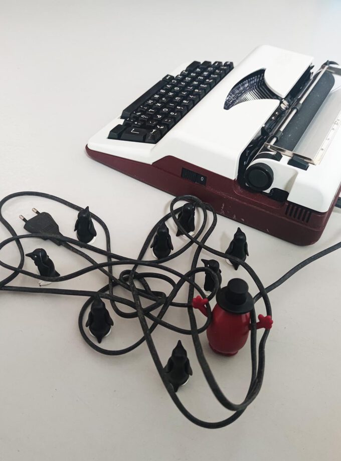 Electric Typewriter Scheidegger Eurostar Electric TM 2000