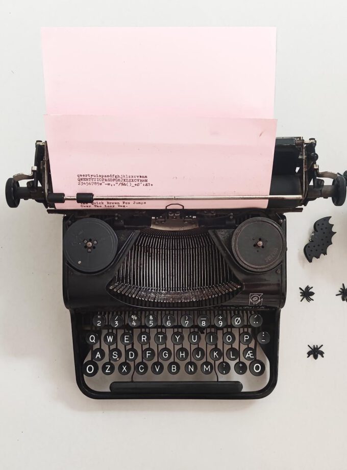 Vintage Old Black Olympia Filia Typewriter