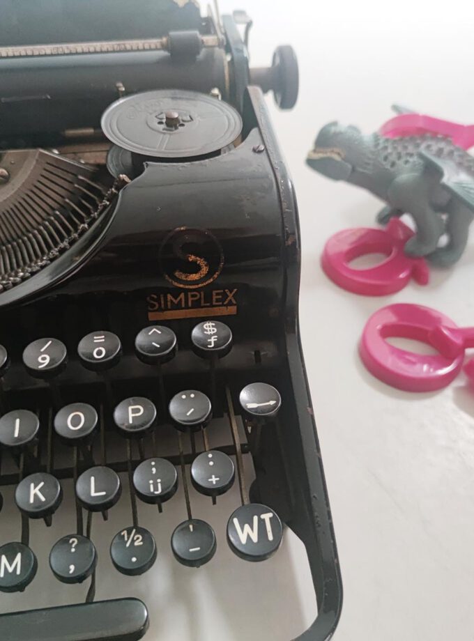 Vintage Old Black Olympia Simplex Typewriter Relived Condition