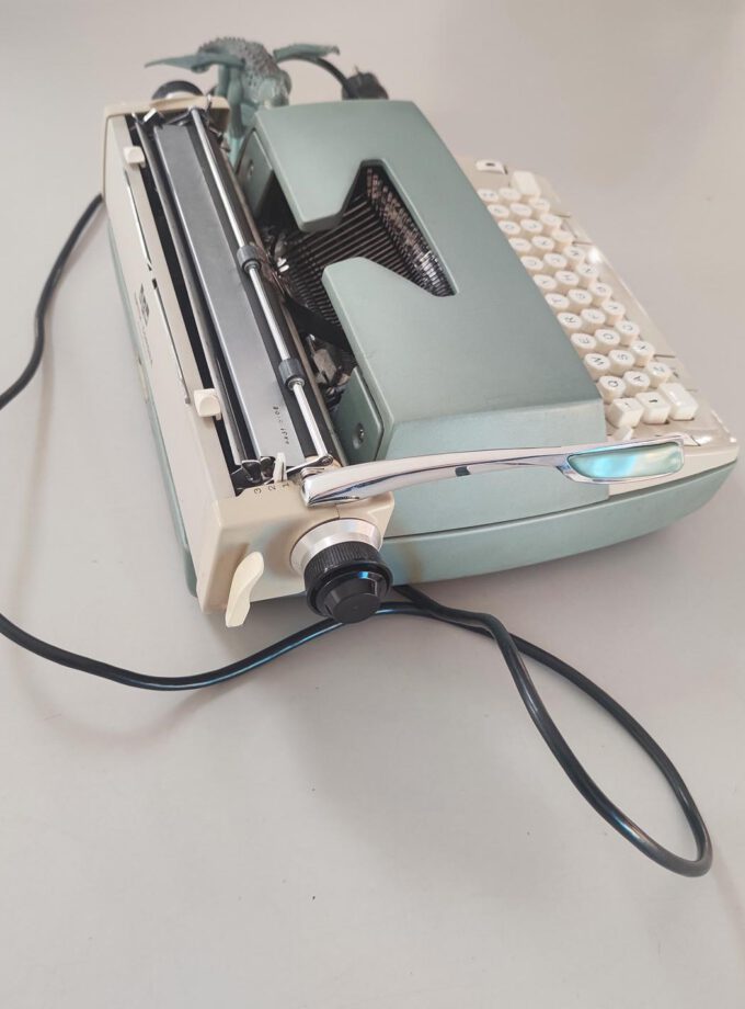 Electric Typewriter Smith Corona Electric 120